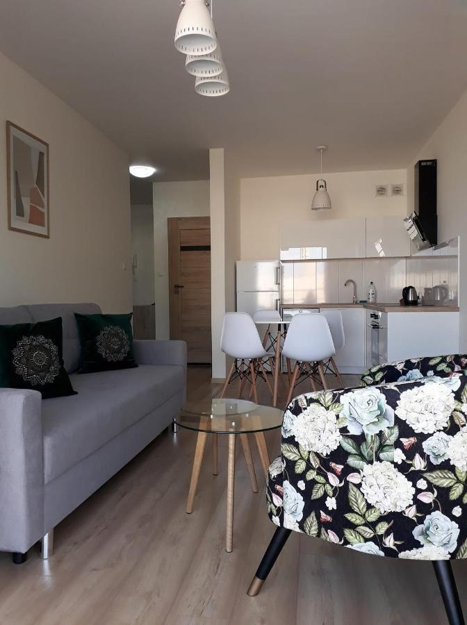 Gosciniec Mazurek , Przy Jeziorze Niegocin Apartment Wilkasy